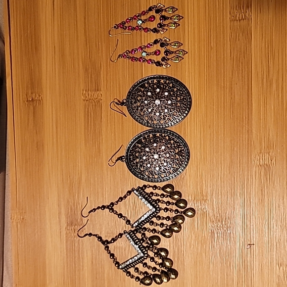 Beautiful earrings set of 3 - Picture 1 of 4